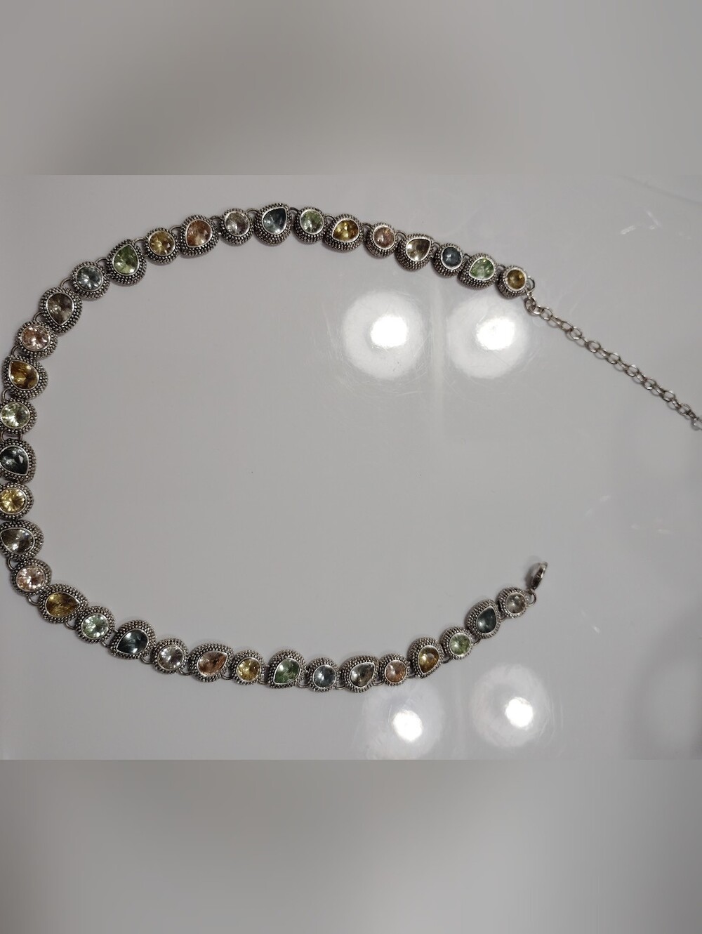 Multi Colored Necklace - Picture 2 of 2